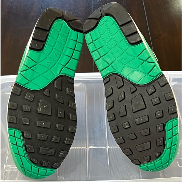 DS 2010 NIKE AIR MAX 1 NIKEID x HEINEKEN SHOES GREEN/RED/WHITE SZ MEN’S 8 RARE - Picture 13 of 14